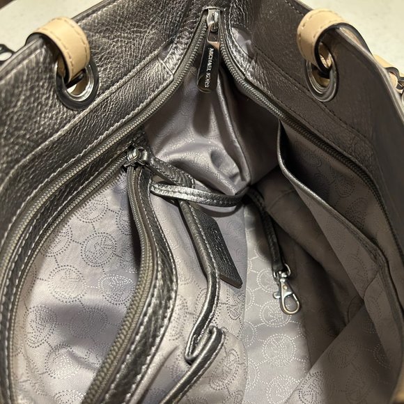 MICHAEL Michael Kors Metallic Silver/Gray Tote Bag - Picture 12 of 17